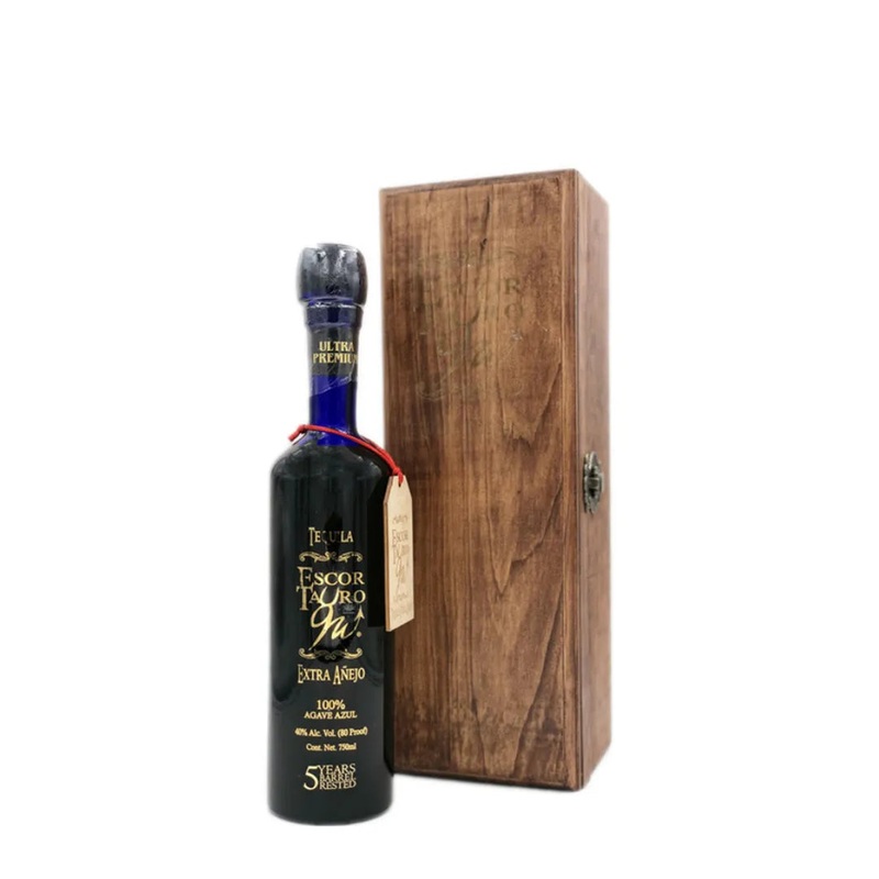 Escor Tauro Extra Aejo 5-Year 750mL