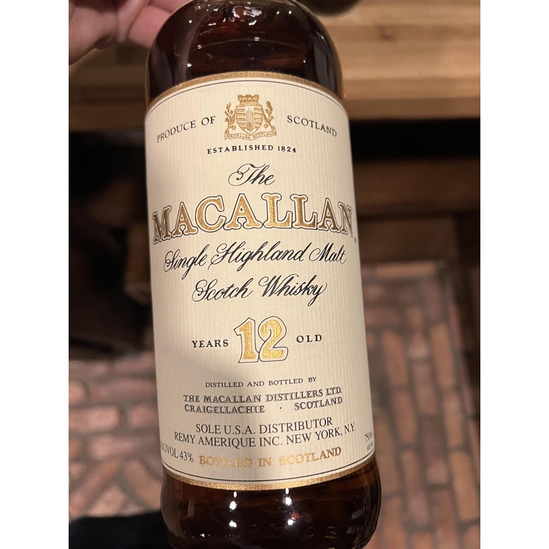 Scotch Macallan 12 Year Old Early 2000s [Round Bottle]